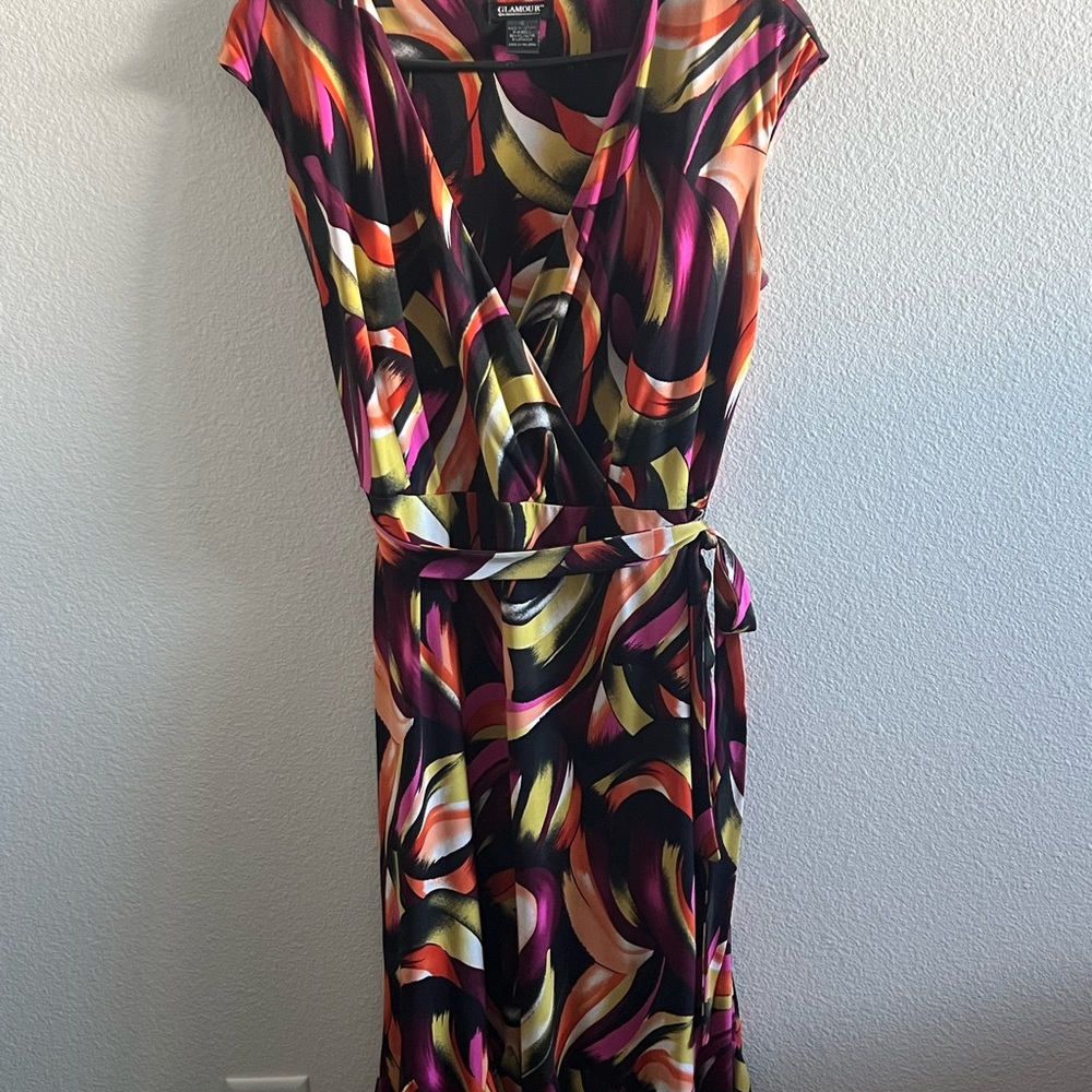 Multi Color Women's Dress Size 12